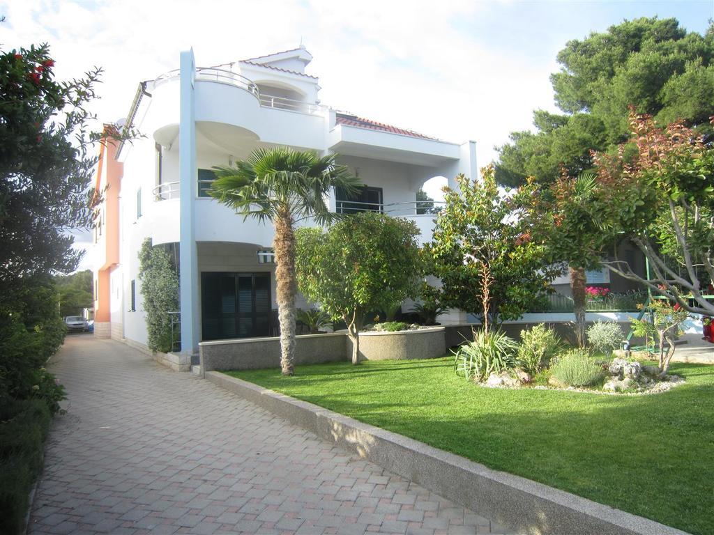 Villa Croatica Apartments Žaborić Zewnętrze zdjęcie